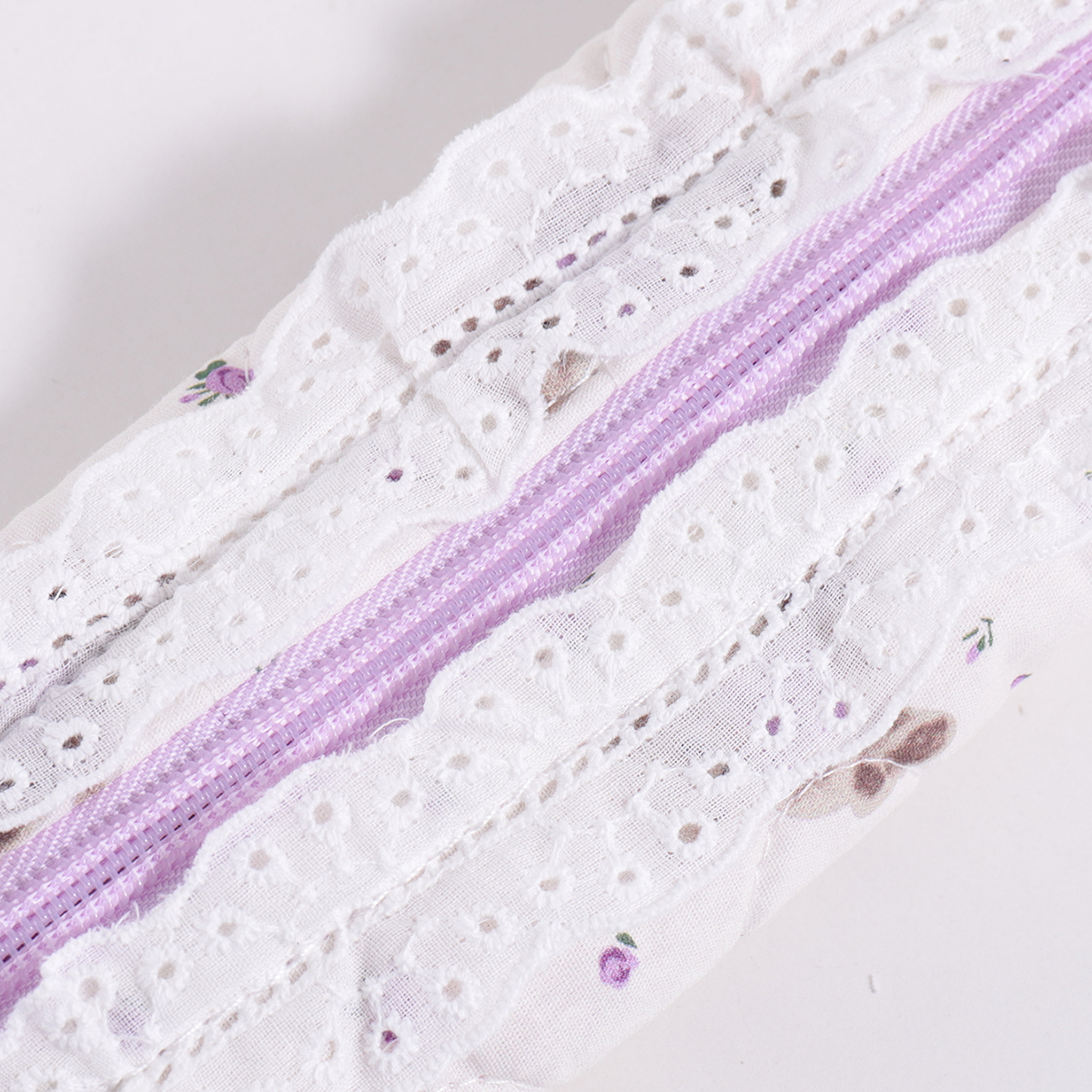 1 pc embroidered lace pencil b - Stationery Office And School Supply Stores avis et prix