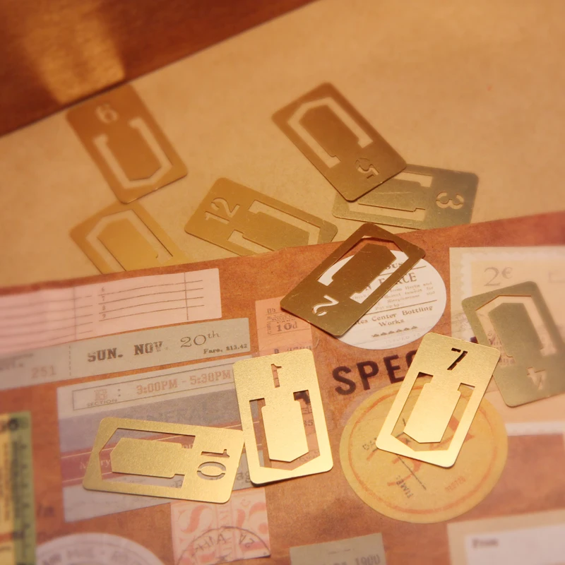 12 Pcs/lot Vintage Copper Book - Stationery Office And School Supply Stores avis et prix