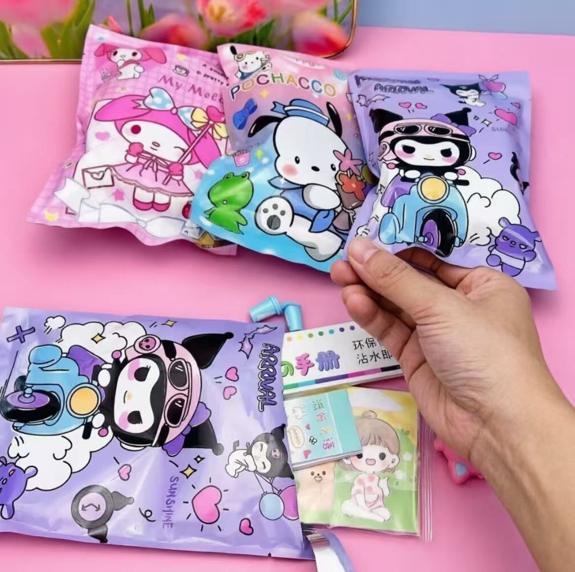 Kawaii Cartoon Mystery Blind B - Stationery Office avis et prix