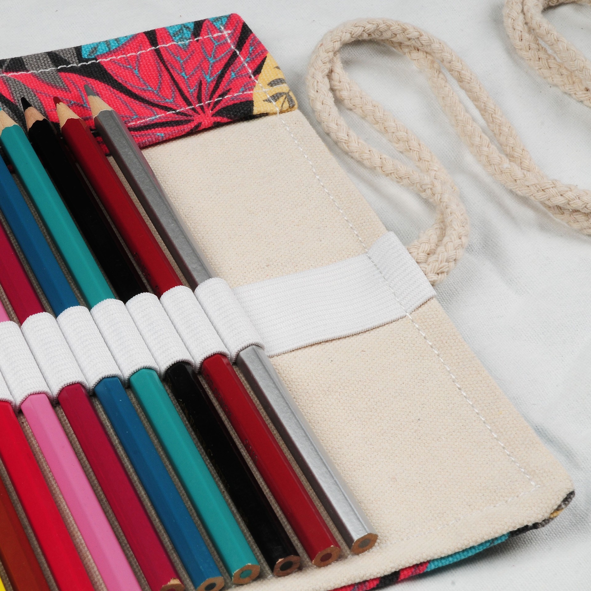 36 Roll School Pencil Case Kaw - Pencil Case Large avis et prix